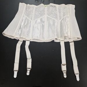 Vtg Fredericks of Hollywood Bustier Corset Bustier Garter White Sexy Lingerie 32